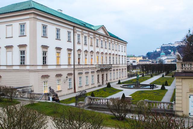 Wie sich Salzburgs Stadtpolitiker in dieser Situation körperlich und mental fit halten, haben sie dem Stadtblatt verraten.