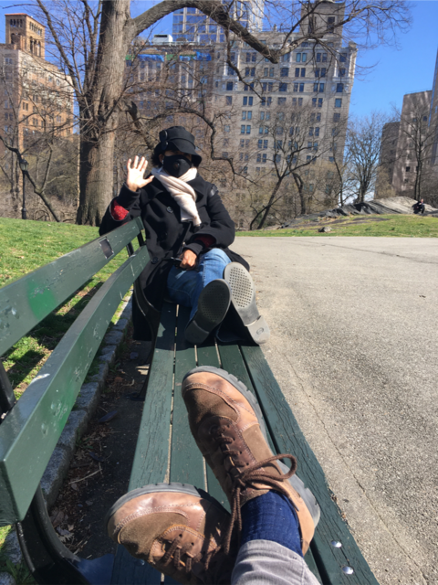 Abstand halten hieß es in New York auch schon vor mehr als einer Woche.