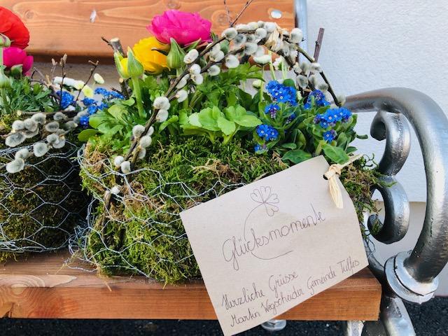 Bunte Frühlingsboten für die Bewohner des Pfegeheims St. Martin.