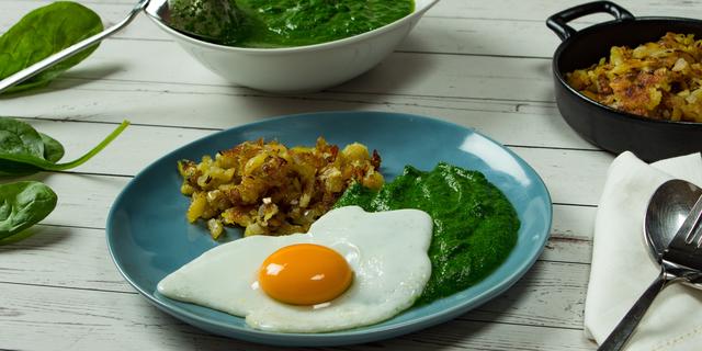 Traditionell essen wir Österreicher am Gründonnerstag Spinat.