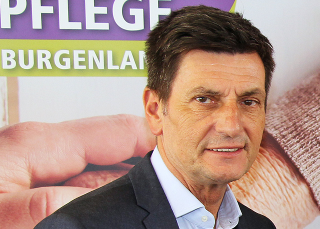 „Wir wollen alle Burgenländerinnen und Burgenländer, die auf eine 24-Stunden-Betreuung angewiesen sind, bestmöglich unterstützen“, sagt Soziallandesrat Christian Illedits.
