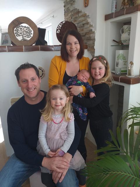Die glückliche Familie Laussermayer.