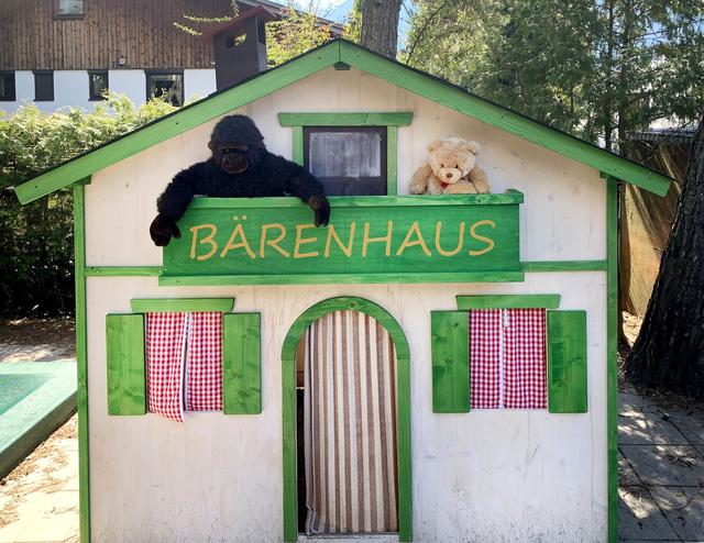 Das Bärenhaus wird den Kindern viel Freude bereiten.