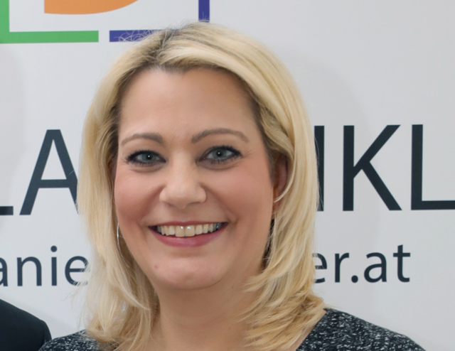 Bildungslandesrätin Daniela Winkler begrüßt das freiwillige Engagement der Lehrerinnen und Lehrer für die Ferienbetreuung.