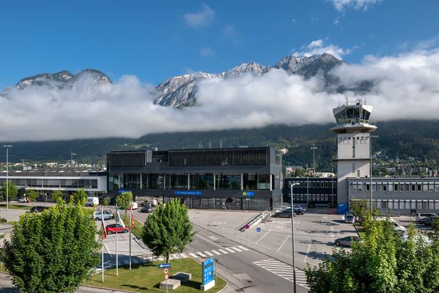 Der Architekturwettbewerb für den Innsbrucker Flughafen wird unterbrochen.
