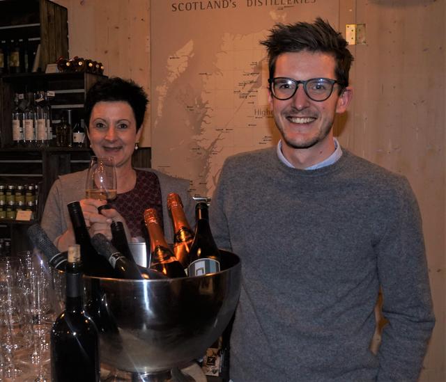 Alexandra und Aaron Priewasser kochen weiterhin ihre Spezialitäten.