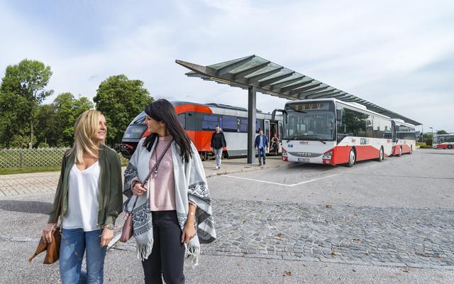 Wie sich Oberösterreicher und Oberösterreicherinnen bezüglich Mobilität verhalten, wird jetzt mittels Haushaltsbefragungen untersucht. | Foto: OÖVV