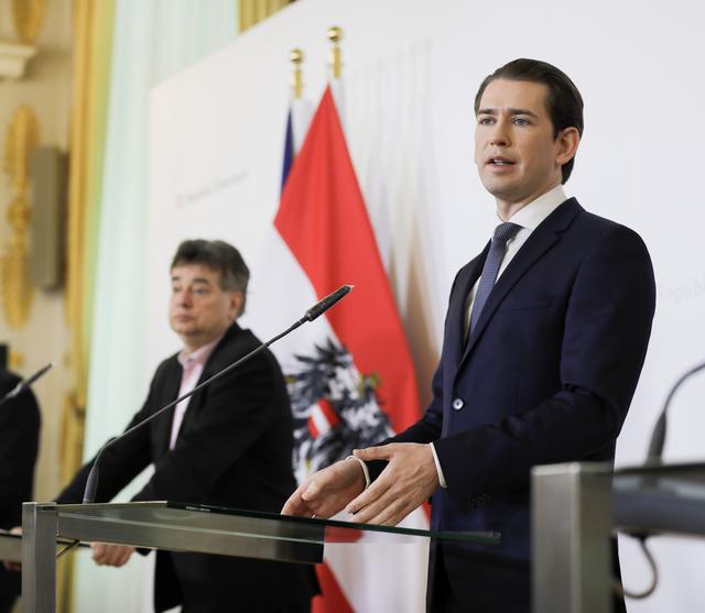 Die Ausgangsbeschränkungen werden jedenfalls bis Ende April verlängert, so Kurz.