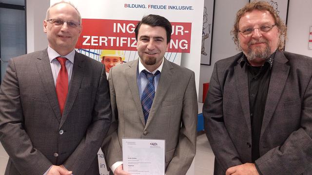 v.l.: Fachexperte Ing. Roland König, Ing. Ender Gürbüz (Maschinenbau) und Fachexperte Dipl.-Ing Kurt Wagner