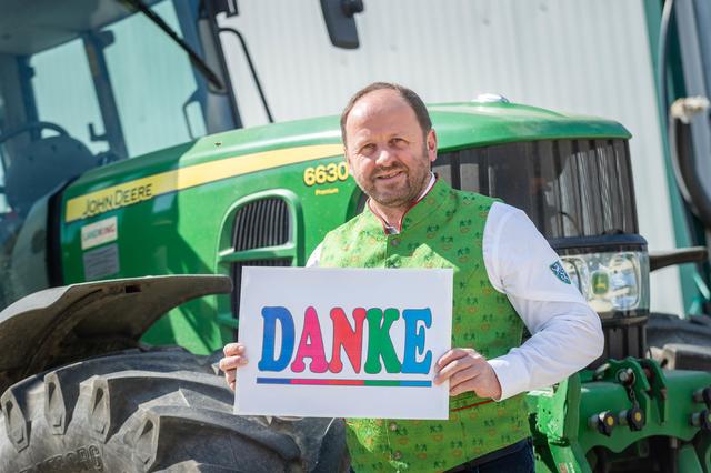 Kammerobmann Herbert Lebitsch sagt namens der Bauern „Danke“.