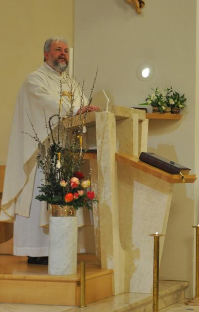 Die Stadtpfarre Jennersdorf und Pfarrer Norbert Filipitsch bieten Ostergottesdienste per Livestream an.