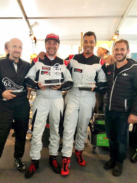 Das erfolgreiche Minimotorsportteam, von links: Michael Zasche, Markus Karlinger, Manuel Weger und Viktor Bacher.