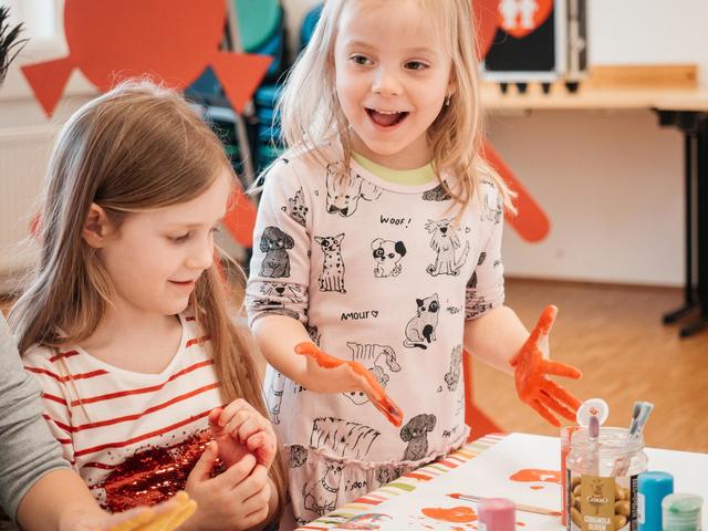 Daheim basteln mit Ideen der Kinderfreunde.