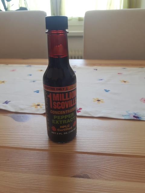 Rendel bekam eine extra scharfe Sauce geschenkt: "Weil ich alles gerne sehr würzig mag"