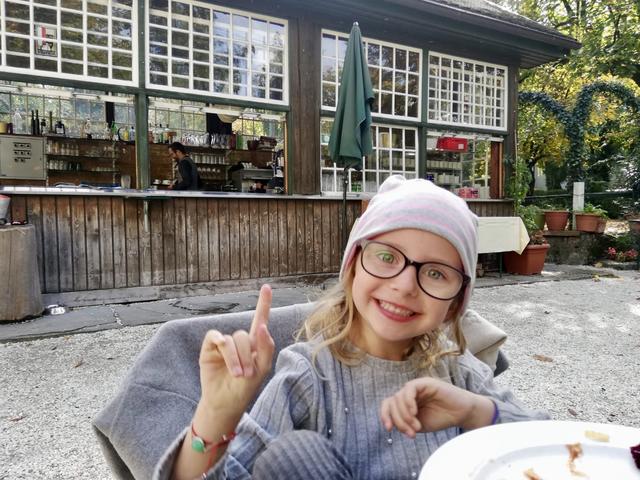Liselotte Mörth erzählt über ihre erlebnisreiche zweite Woche der Ausgangsbeschränkungen.