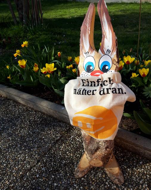 Näher dran - aber sicher is sicher. Unsere nachhaltiges Sackerl ist auch ein Mund-Nasen-Schutz.