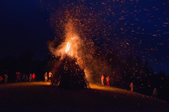 Landesrat Klinger appelliert an die Bevölkerung, derzeit auf Brauchtums- und Lagerfeuer zu verzichten. | Foto: OÖLFV/Hermann Kollinger