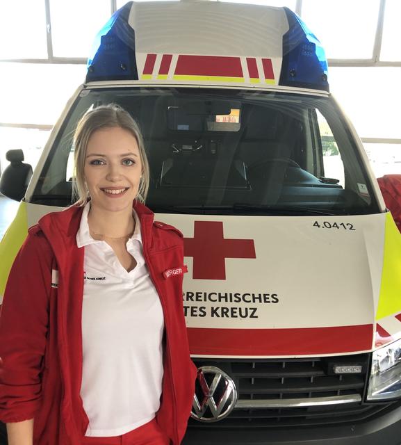 FH-Studentin Maria Sandberger ist eine von vielen Studierenden, die sich in der Corona-Krise sozial engagieren. | Foto: Maria Sandberger