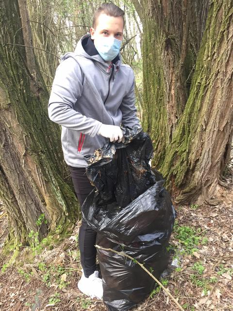 Patrick Woppel war auf einem Waldweg zwischen Badersdorf und Woppendorf unterwegs. | Foto: Patrick Woppel