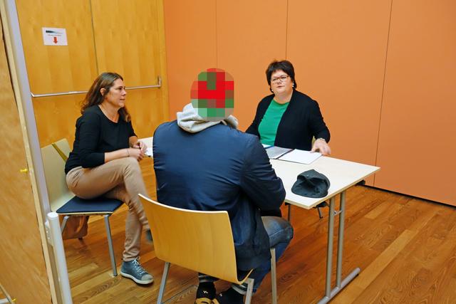 Jugendliche Straftäter, Personalverantwortliche von renommierten Innviertler Firmen und das Jugendcoaching arbeiteten beim Projekt mit der Haftanstalt Suben zusammen.  | Foto: Jugendcoaching