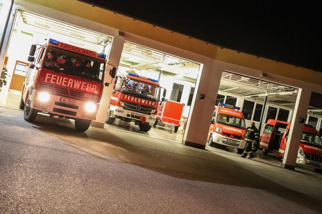 Die Feuerwehr rückte sofort zur großangelegten Suche aus. | Foto: laumat.at
