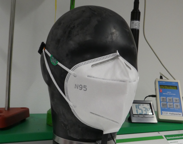 Die Corona-Pandemie-Masken werden beim BEV genauestens geprüft.