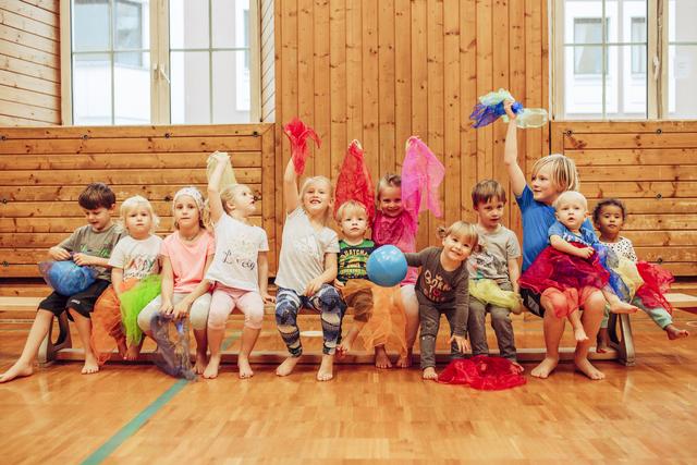 Die tägliche Turnstunde gibt es für Schulkinder ab sofort online.