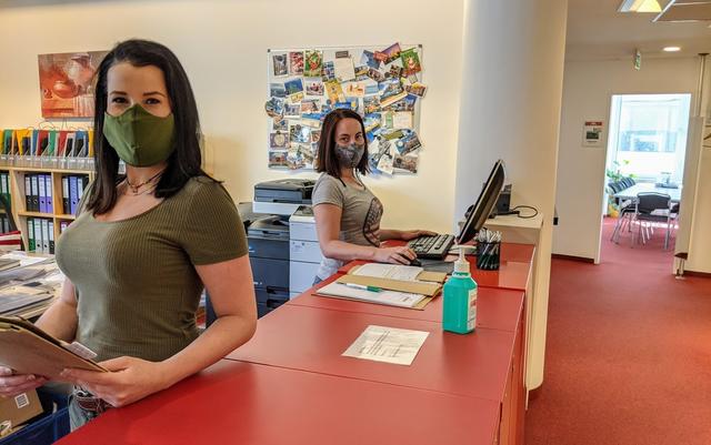 Gut ausgerüstet ist der "harte Kern" im Cambridge Institute. Nur für administrative Tätigkeiten sind derzeit Mitarbeiter im Haus.