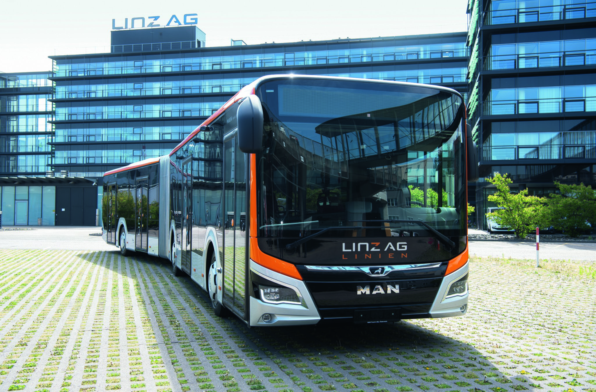 Linz Bus LINZ AG: Autobusflotte wird modernisiert – erster Prototyp angeliefert ...