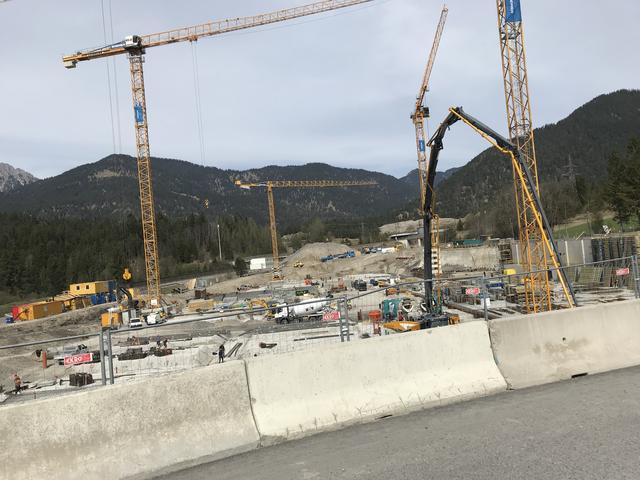 Die Baustelle in Breitenwang ist riesig. Hier entsteht ein neues Werk von Ceratizit. | Foto: Reichel