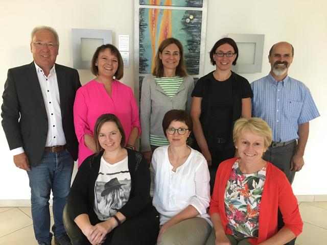 Bürgermeister Hans Kronberger mit seinem Team