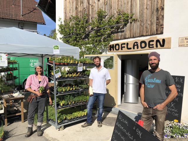 Hofladen "Greisslerei Lanner" in Wölfnitz: mit Verena Wallner, Andreas Lanner und Johannes Wedenig | Foto: Lehner