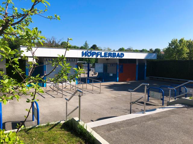 Das Höpflerbad wird um eine Schwimmhalle erweitert. | Foto: BV23