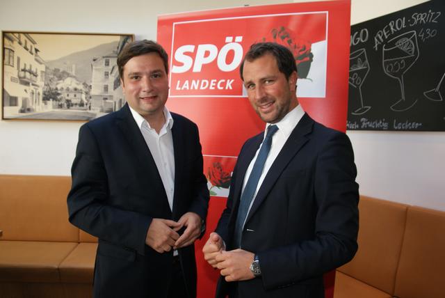 Covid-Paket für den den Bezirk Landeck: Der Zammer SPÖ-LA Benedikt Lentsch mit dem SPÖ-Landesparteivorsitzenden Georg Dornauer (Archivbild). | Foto: Othmar Kolp