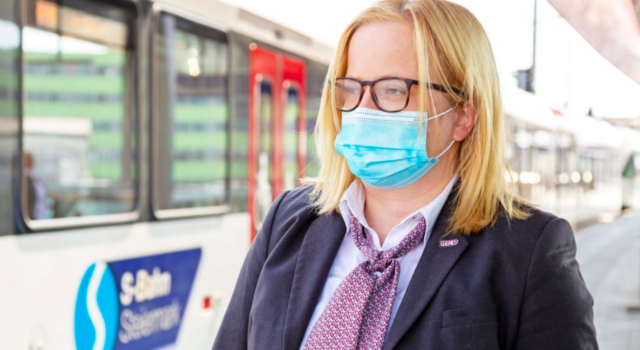 In allen GKB-Zug- und Busgarnituren herrscht Schutzmaskenpflicht. | Foto: Frankl