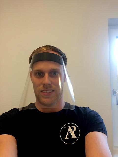 Andreas Papes präsentiert sein Visier! | Foto: privat