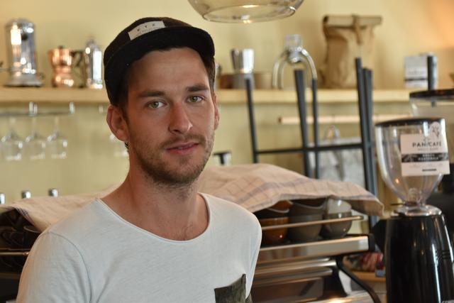 Der Gastronom Günther Proßegger wurde zwar mit seinem Pan Cafe' vom shout down voll erwischt, aber er sieht erwartungsvoll auf die Öffnung am 15. Mai.