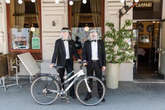 Das Cafe Restaurant Hummel liefert bis 15. Mai seine Speisen und Getränke aus.