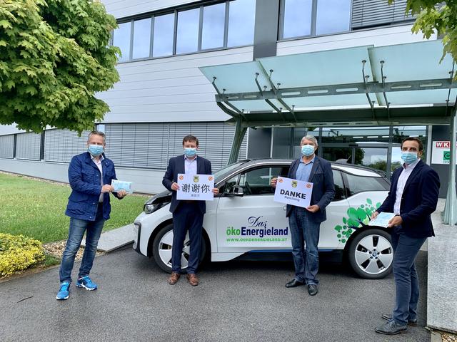 Die Ökoenergieland-Verantwortlichen Jürgen Schabhüttl, Bernhard Deutsch, Vinzenz Knor und Joachim Hacker (von links) kümmern sich um die Verteilung der Masken in 19 Gemeinden. | Foto: Ökoenergieland