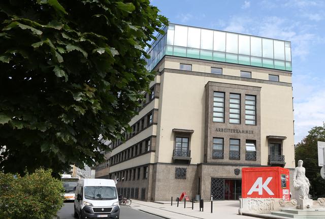 Das AK-Gebäude in Linz.