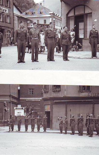 Übergabe der Besatzungsmacht in der Stadt Landeck durch die Amerikaner an die Franzosen.