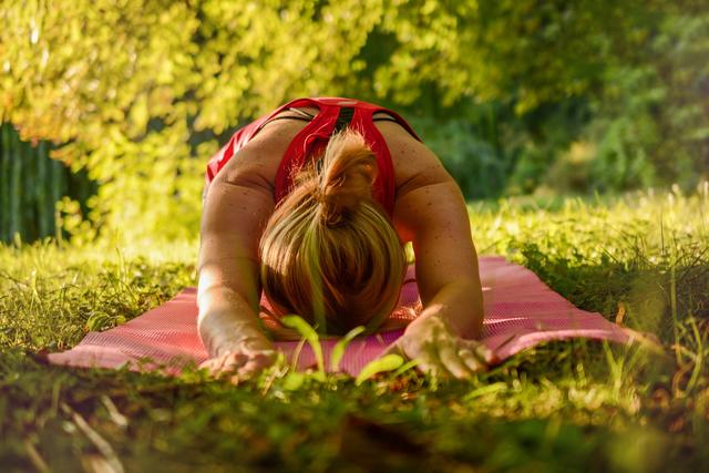 Yogaübungen im Park.  | Foto: pixabay.com