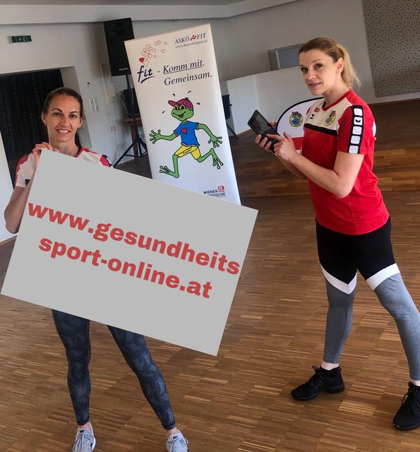 Bewegungscoach Bettina Straub aus Marz und Katy Terdy Kreuzberger aus Siegendorf drehen Videos für die online Bewegungsangebote