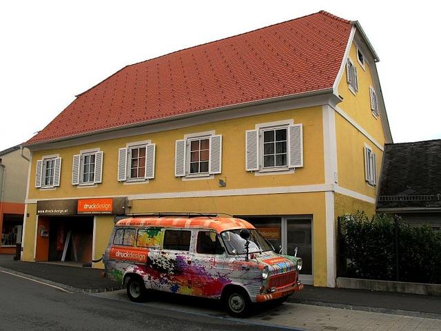 Dieser Ford Transit, ein historischer Meilenstein des Transportwesens, ist leider schon Geschiche.