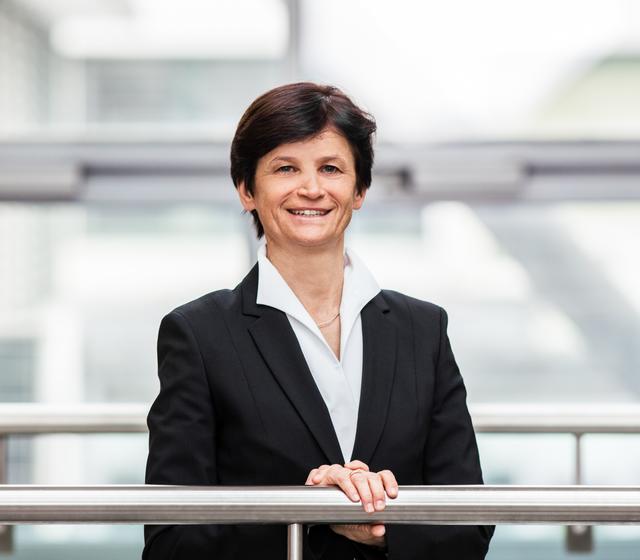 Doris Hattenberger ist seit 1992 am Institut für Rechtswissenschaften der Alpen-Adria-Universität. | Foto: AAU/Daniel Waschnig