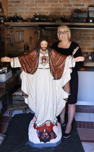 Die Jesus-Statue der Pfarre Drösing in neuem Glanz. | Foto: Lilia Olchowa