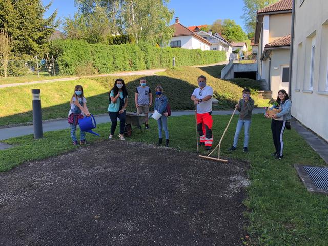 Live-Ticker, News und Tabellen fr Fuball-Fans von FC Gamlitz. Aufeinandertreffen des FC RB Weinland Gamlitz gegen den DSV Leoben. 05.10.2019 In der Landesliga empfing der Tabellenneunte der SV Domaines Kilger Frauental in News FC Union RB Weinland Gamlitz Landesliga - Live-Ticker