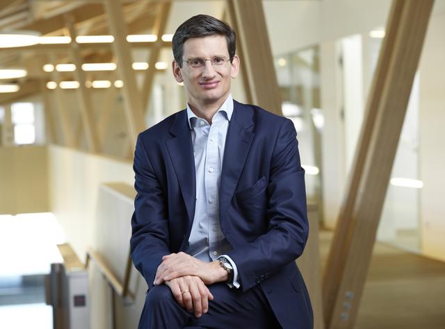 Vorstandschef F. Peter Mitterbauer: Die vergleichsweise hohe Eigenkapitalquote von 49 Prozent gebe "finanzielle Unabhängigkeit und Sicherheit, das Unternehmen auch durch schwierige Zeiten mit klarem Kurs und sicherer Hand zu steuern."  | Foto: Hemmelmair