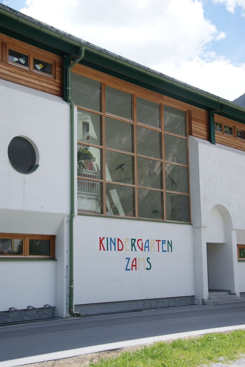 Es braucht auch heute Menschen, die sich den Bedrftigen unserer Gesellschaft zuwenden, die offen sind fr die persnlichen Nte Professfeier von Sr. Nathanja Maria Perndorfer in Zams