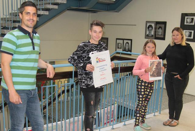 Traum vom Therapiehund wird bald Wirklichkeit: Bernhard Barthel, Arthur Freistädter, Nelia &amp; Ilva Leitinger (v.l.)